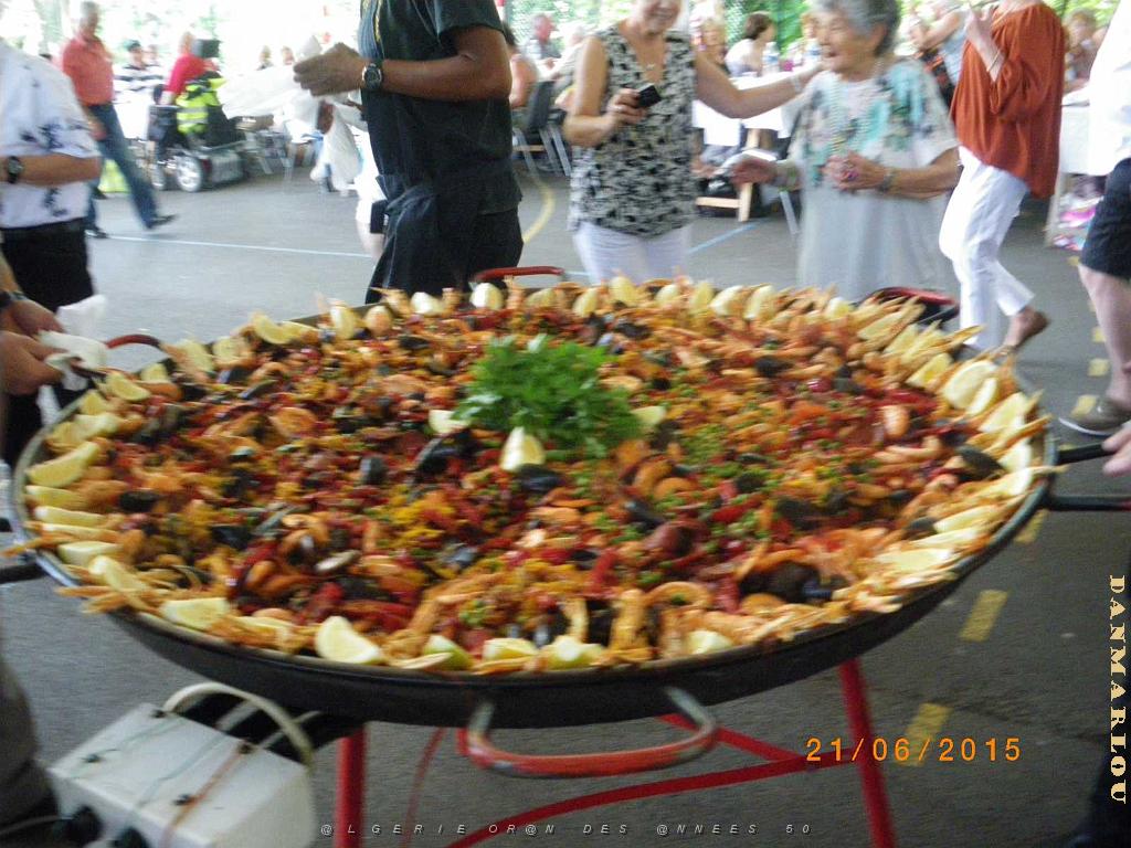 2015 06 21 COLLE SUR LOUP PAELLA (36).JPG